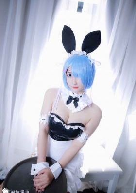 美谷朱里在线播放_免费高清日本成人在线