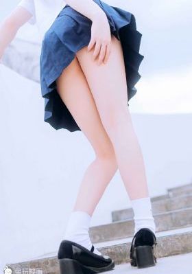 女警察的奶又白又大_1080免费高清观看